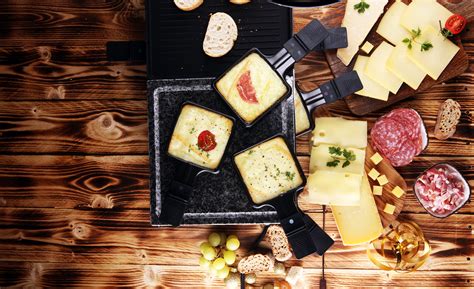 a-guide-to-the-top-10-swiss-foods-with image