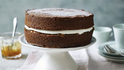 mary-berrys-easy-chocolate-cake-recipe-bbc-food image