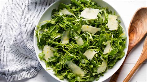 restaurant-style-arugula-salad-the-stay-at-home-chef image