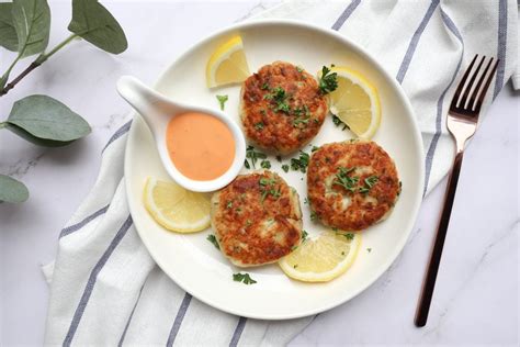the-best-remoulade-sauce-recipe-for-crab-cakes image