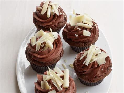 chocolate-cupcake-recipes-food-network-food image
