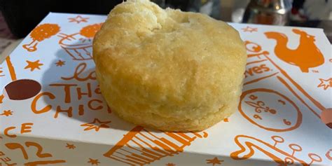 i-tried-plain-fast-food-biscuits-and-kfc-was-the-fluffiest image