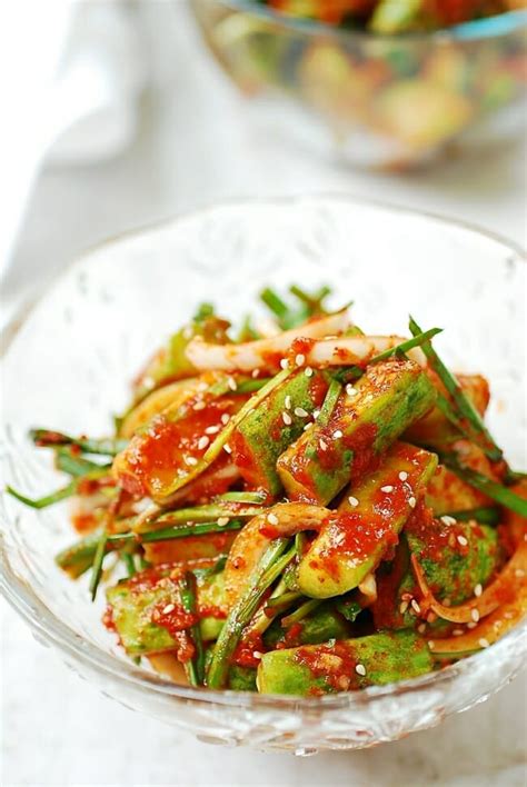 cucumber-kimchi-oi-kimchi-super-easy-recipe-korean image