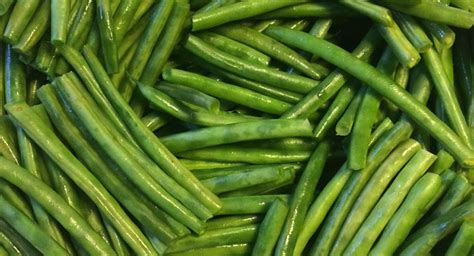 green-beans-like-your-grandma-makes-fit-bottomed image