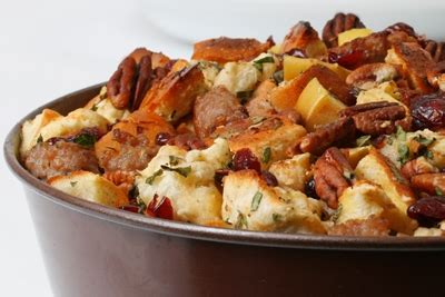 pecan-apple-and-sausage-stuffing-recipe-country-grocer image