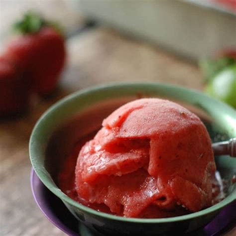 lime-and-strawberry-sorbet-recipe-lemonsforlulucom image