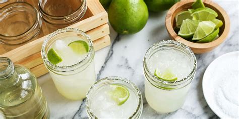 margarita-recipe-for-one-and-for-a-crowd-the-pioneer image
