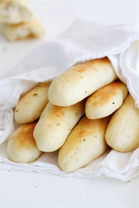 garlic-butter-breadsticks-girl-versus-dough image