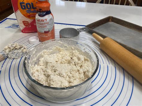 easy-2-ingredient-biscuit-recipe-food-storage-moms image