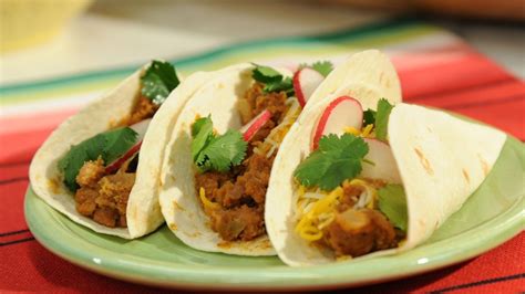 sunnys-easy-chorizo-and-bean-tacos-recipe-food image