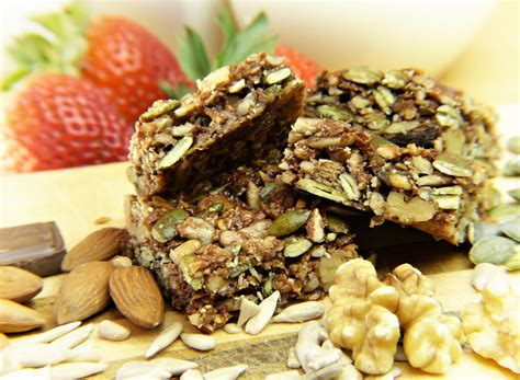 nutty-seed-fruit-bars-sunrise-health-foods image