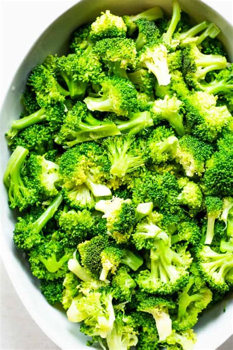 cheesy-broccoli-casserole-the-recipe-critic image