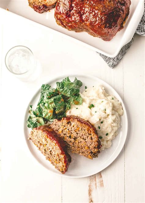 classic-meatloaf-with-sweet-and-tangy-glaze-inquiring image