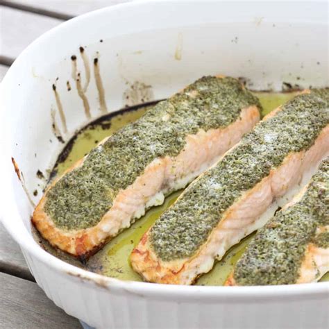 easy-pesto-salmon-recipe-four-ingredients-ready-in image