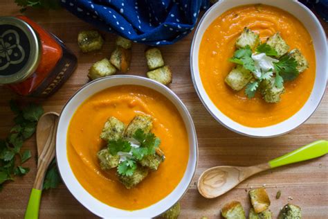 carrot-harissa-soup-with-zaatar-challah-croutons image