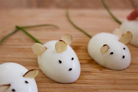 sparkle-kitchen-hard-boiled-egg-mice-snacks image