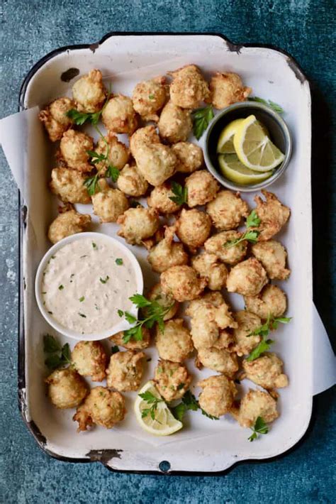 crab-and-artichoke-beignets-with-jalapeno-remoulade image