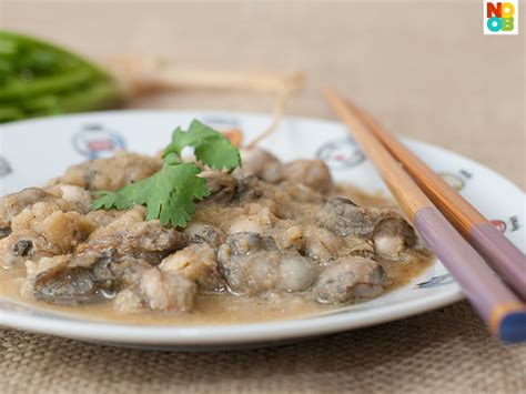 stir-fried-oysters-in-garlic-sauce-recipe-noob-cook image
