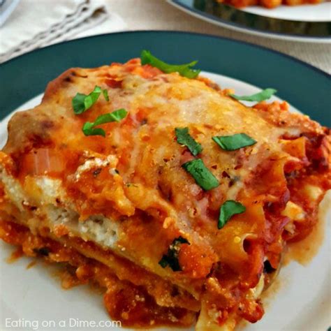 best-vegetarian-lasagna-recipe-meatless-lasagna image