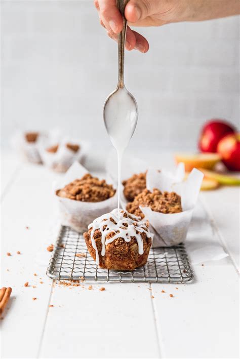 apple-cider-streusel-muffins-fork-in-the-kitchen image