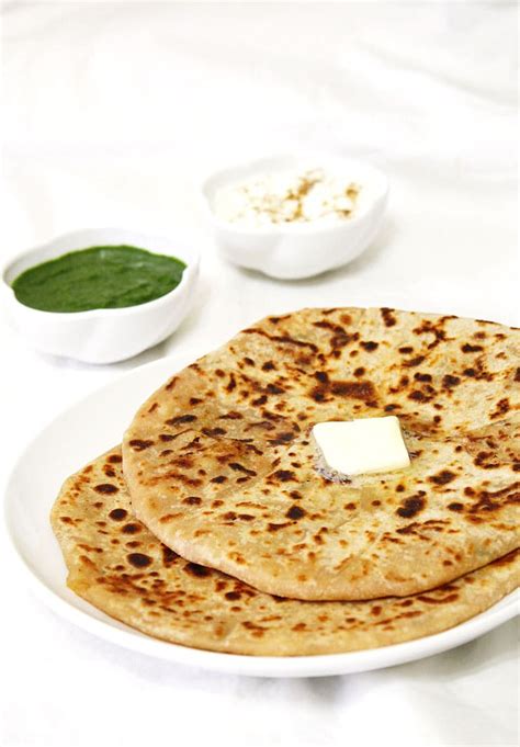 aloo-paratha-spice-up-the-curry image