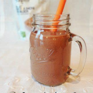 chocolate-sunbutter-cup-smoothie-the-fit-cookie image