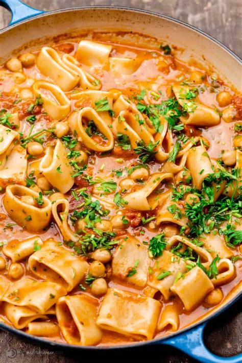 date-me-quick-creamy-tomato-pasta-recipe-the image