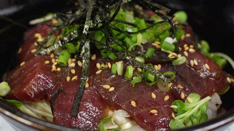 maguro-zukedon-recipe-marinated-fresh-tuna-bowl image