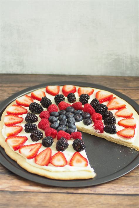 4th-of-july-fruit-pizza-a-food-lovers-kitchen image
