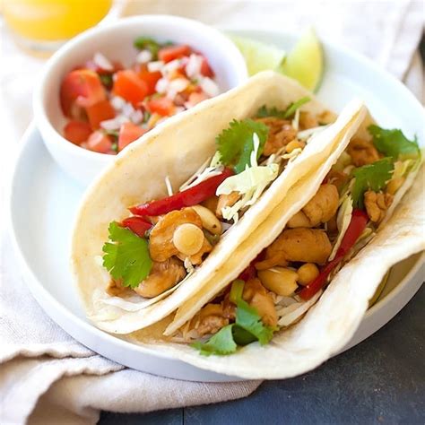 kung-pao-chicken-tacos image