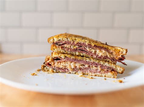 how-to-make-a-reuben-sandwich-using-an-air-fryer image