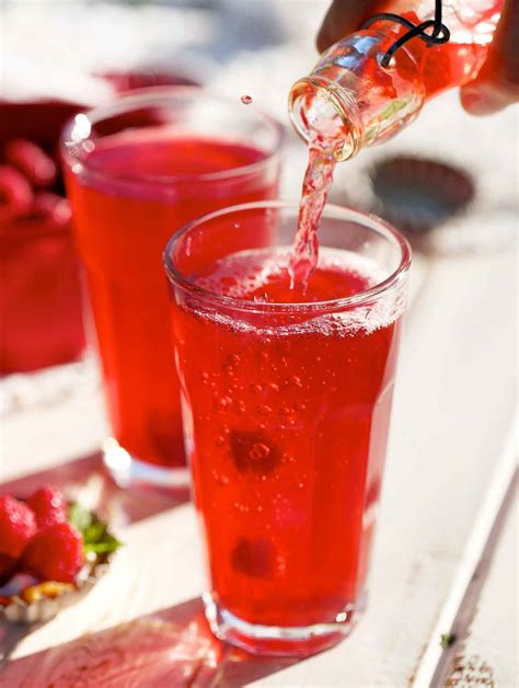 watermelon-raspberry-lemonade-recipe-by-archanas image