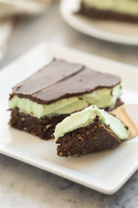 no-bake-mint-chocolate-bars-recipe-girl image