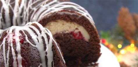 cherry-cheesecake-chocolate-bundt-cake-tiphero image