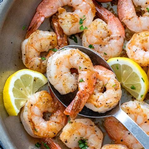 how-to-cook-shrimp-on-the-stovetop-jessica-gavin image