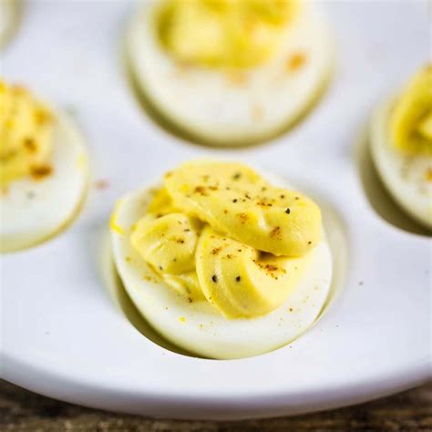 horseradish-deviled-eggs-everyday-eileen image