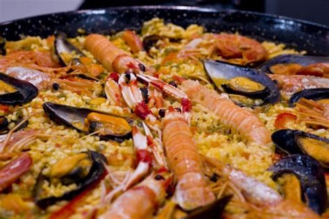 spanish-seafood-paella-spain-food-sherpas image