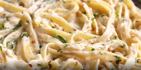 best-spinach-and-artichoke-alfredo-recipe-how-to image