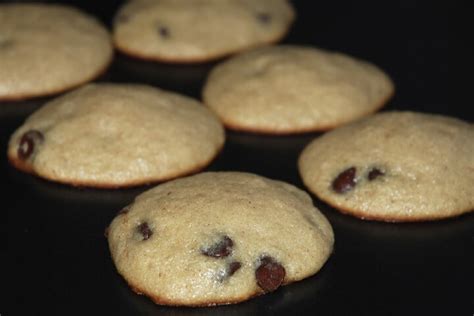 amish-chocolate-chip-applesauce-cookies image