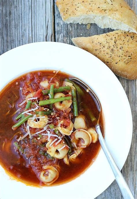 beef-tortellini-soup-good-dinner-mom image