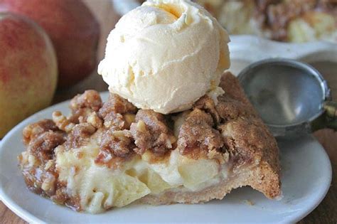moms-special-apple-pie-the-bakermama image