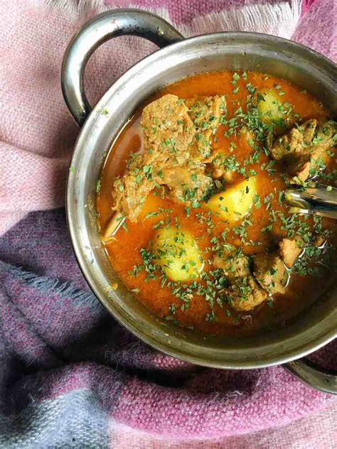 aloo-gosht-shorba-pakistani-meat-potato-curry image