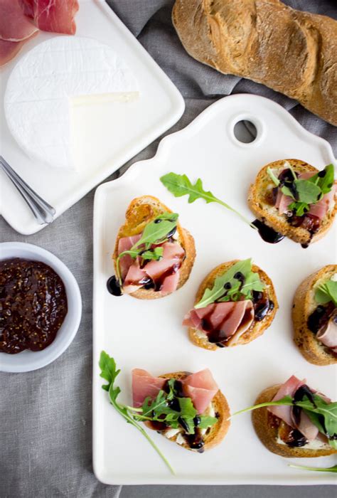 crostini-with-fig-prosciutto-pass-me-some-tasty image