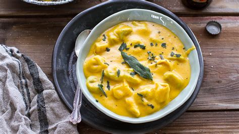 slow-cooker-cheesy-butternut-squash-and-tortellini-soup image