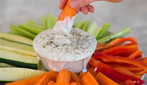 homemade-dairy-free-ranch-dressing-and-dip-feelin image