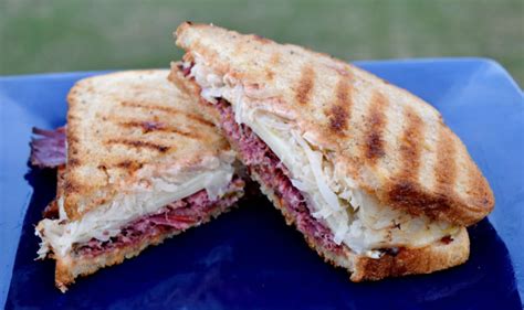pastrami-reuben-sandwich-barbecuebiblecom image