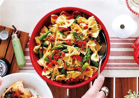 lemony-red-pepper-and-asparagus-pasta-salad image