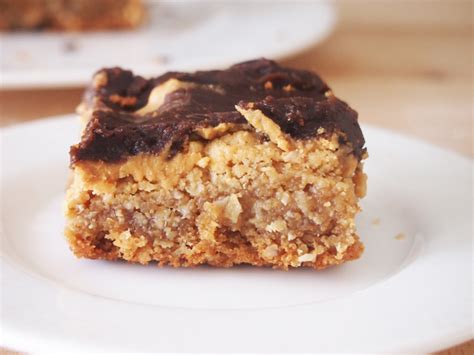 peanut-butter-carob-bars-sundaysupper-pies-and-plots image