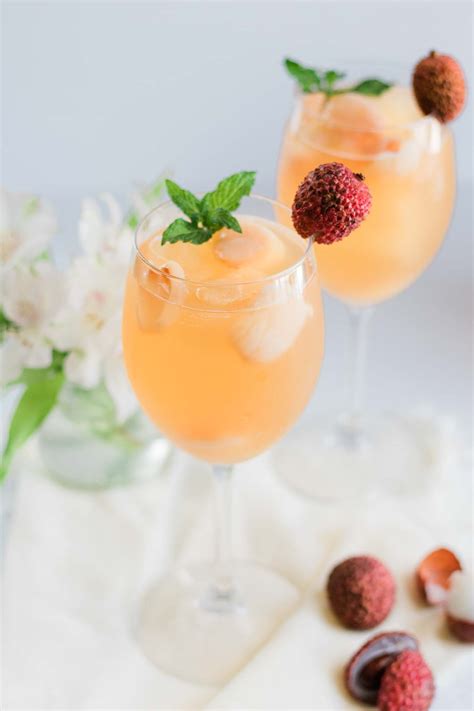lychee-iced-tea-beyond-the-noms image