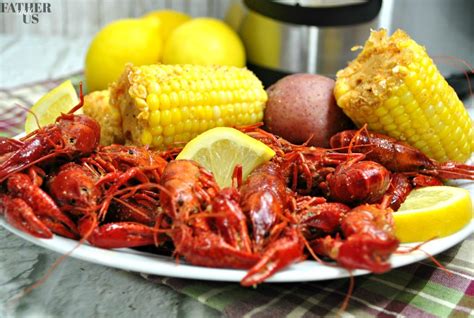 instant-pot-crawfish-boil-recipe-father-and-us image